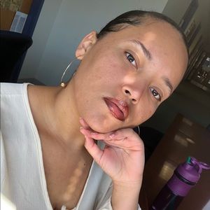 Meet your Posher, Leah